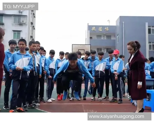 中国足球星辰闪耀赛场 用青春与拼搏书写属于他们的辉煌传奇